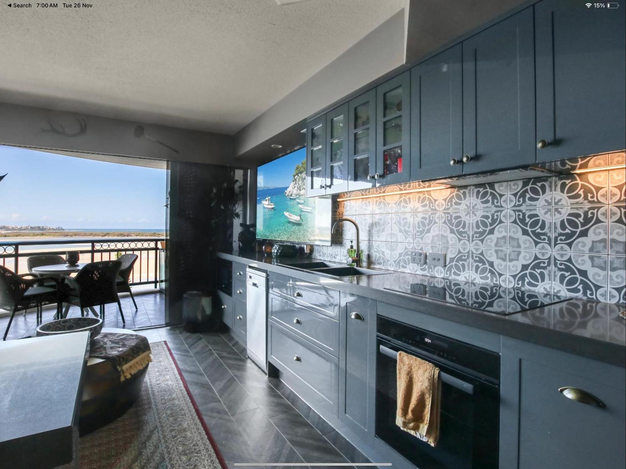 Ally's Golden Retreat! Apartment Caloundra